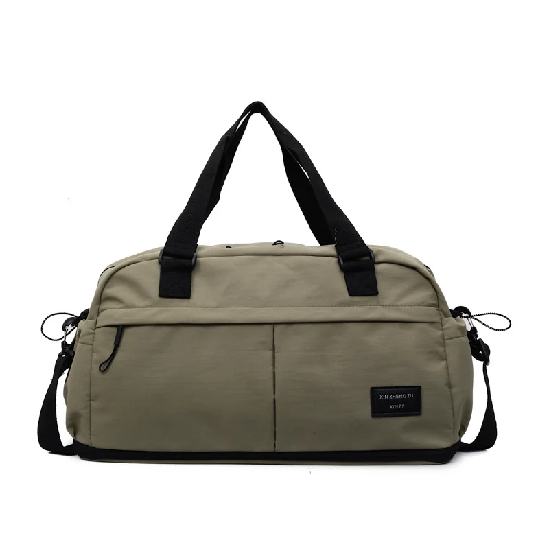 Sportliche Reisetasche mit innovativen Fächern