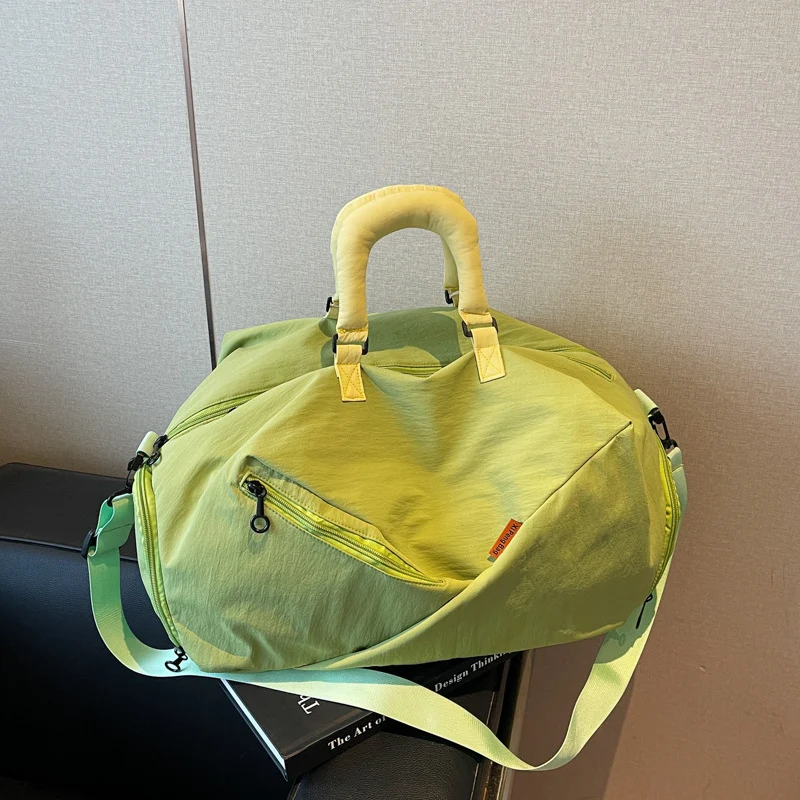 Sportliche Reisetasche mit innovativem Design Skanto
