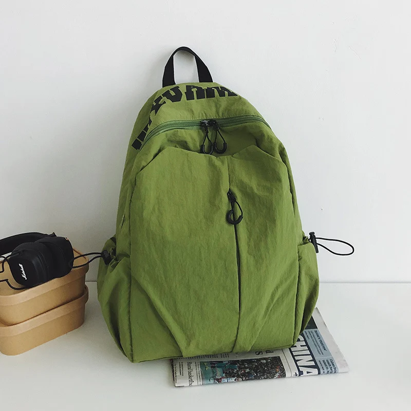Urbaner Minimalistischer Schulrucksack