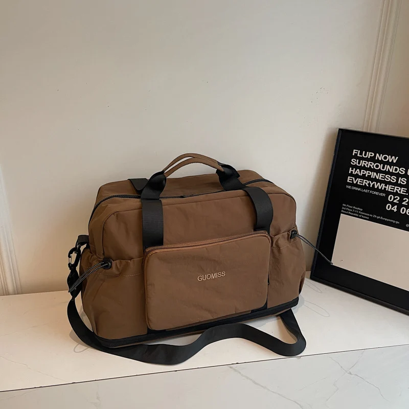 Multifunktionale Sport- und Reisetasche mit Organizer Skanto