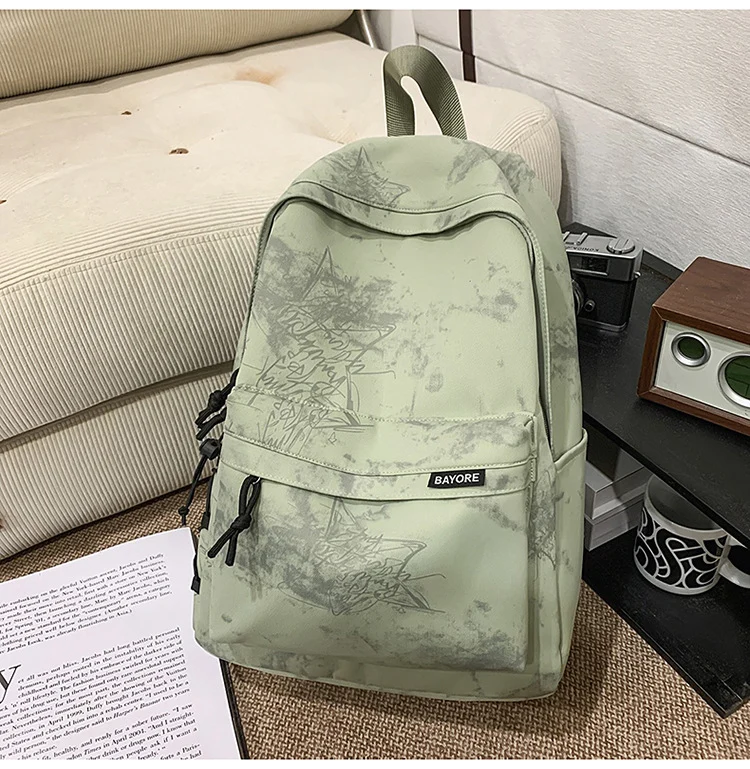 Lässiger Schulrucksack mit Marmormuster