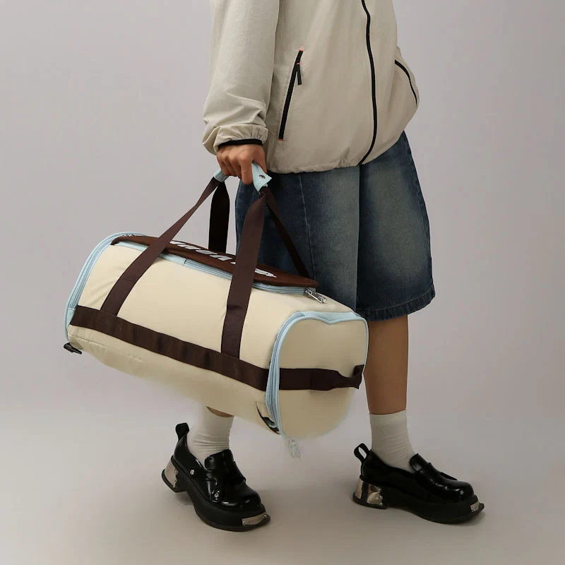 Multifunktionale Sport- und Reisetasche mit gepolsterten Gurten Skanto