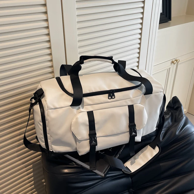 Multifunktionale Sport- und Reisetasche mit ergonomischem Schultergurt Skanto