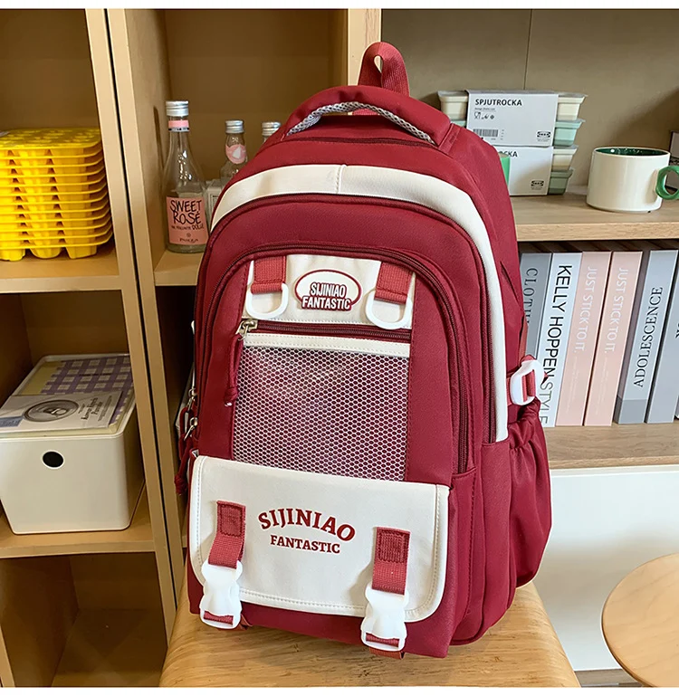 Funktionaler Schulrucksack mit mehreren Fächern