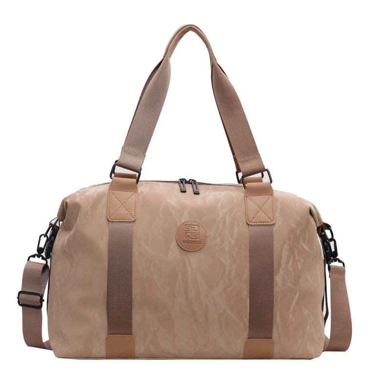 Sportliche Reisetasche im modernen Design Skanto