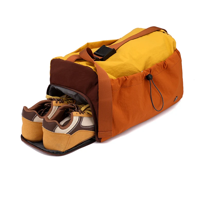 Multifunktionale Sport-Reisetasche mit verstellbarem Schultergurt Skanto