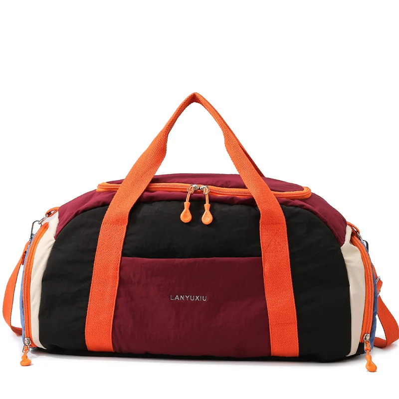 Sportliche Reisetasche mit praktischem Stauraum und robustem Design Skanto