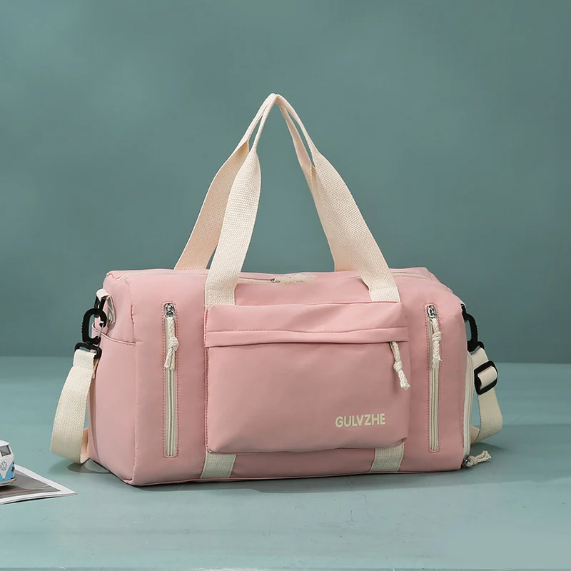 Sportliche Reisetasche mit vielen Organisationsmöglichkeiten Skanto