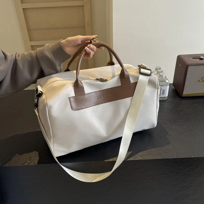 Geräumige Sport- und Reisetasche Skanto