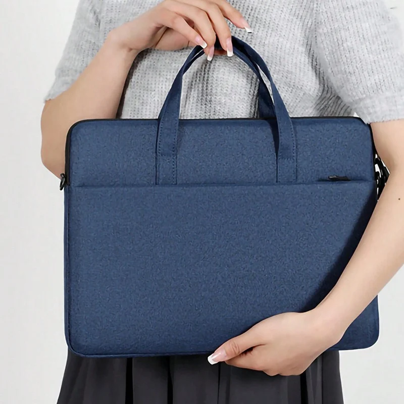 Stoßfeste Laptoptasche mit extra Schutzschaum Skanto