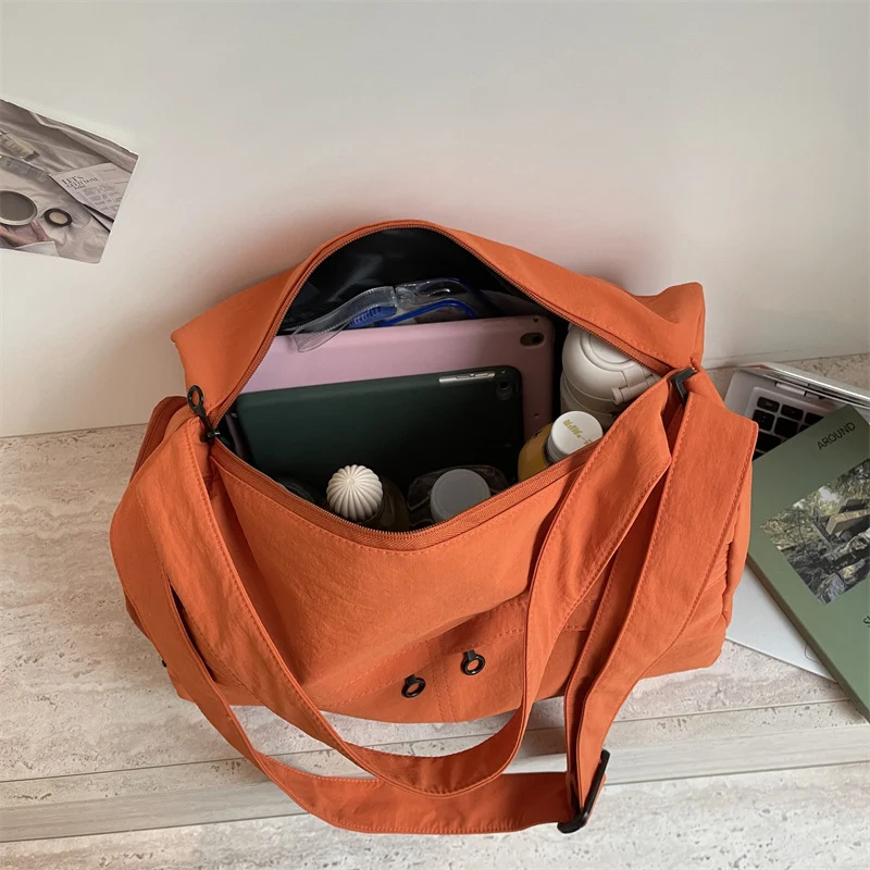 Multifunktionale Sporttasche mit isoliertem Fach Skanto