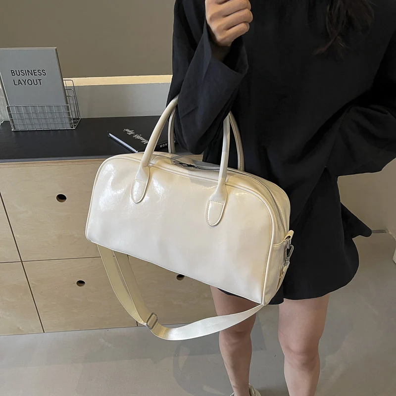 Elegante Wochenendtasche im Vintage-Stil Skanto