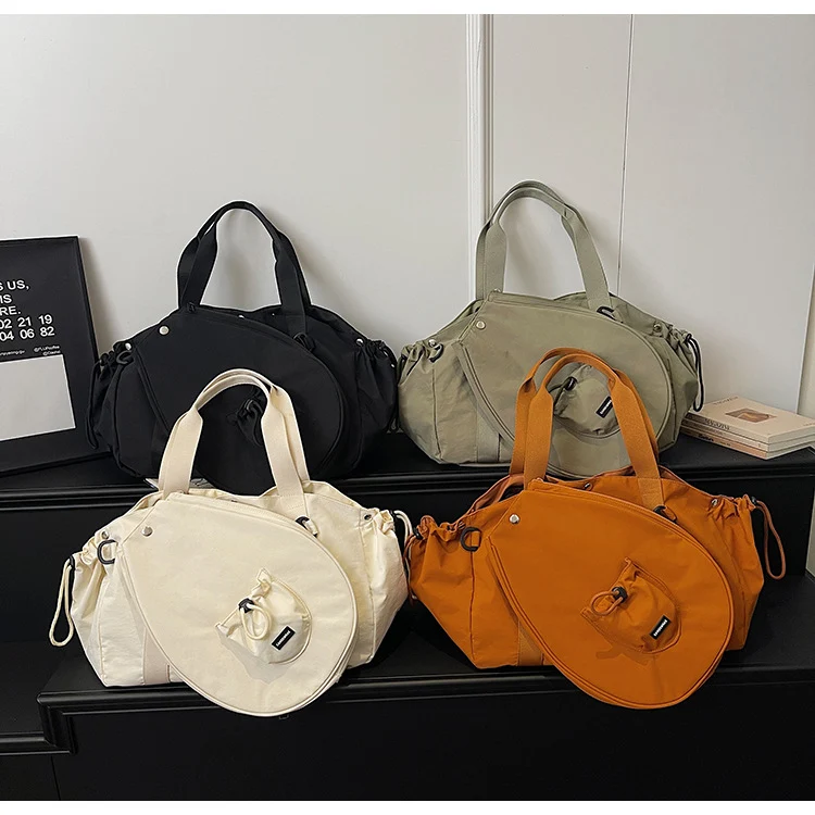 Elegante Schultertasche mit innovativen Fächern Skanto