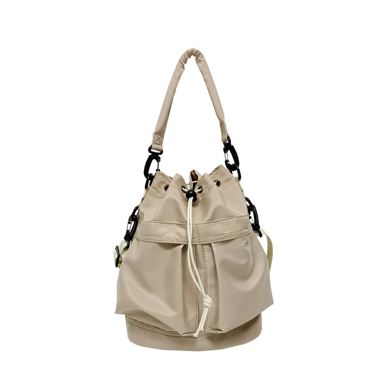 Moderne Wochenendtasche im praktischen Kordelzug-Design Skanto