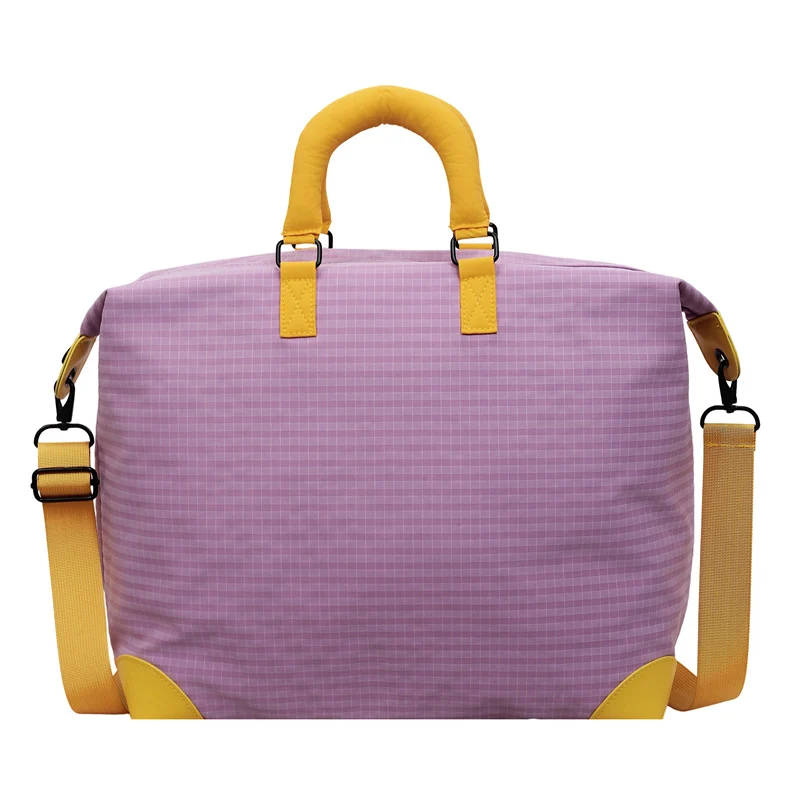 Moderne Reisetasche mit ergonomischem Schultergurt und strukturiertem Innenraum Skanto
