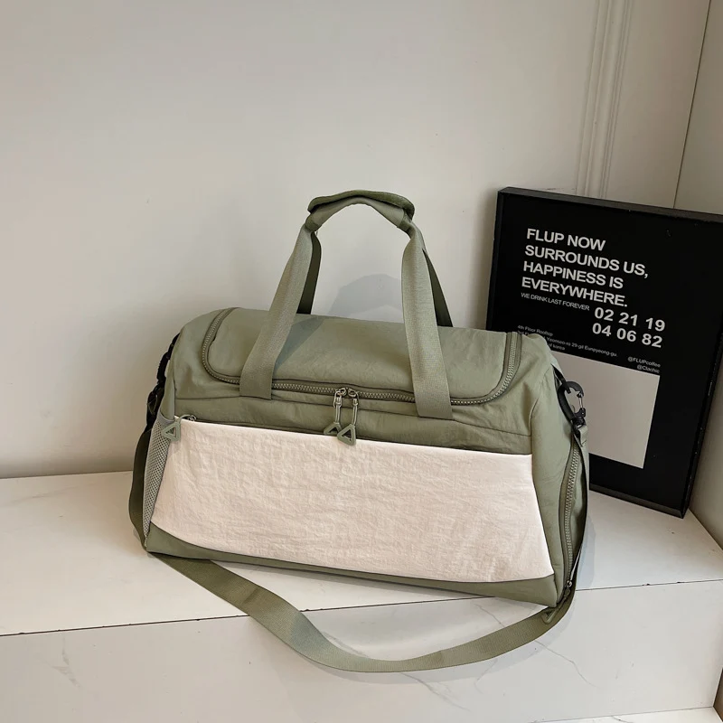 Sportliche Reisetasche mit mehreren Fächern Skanto