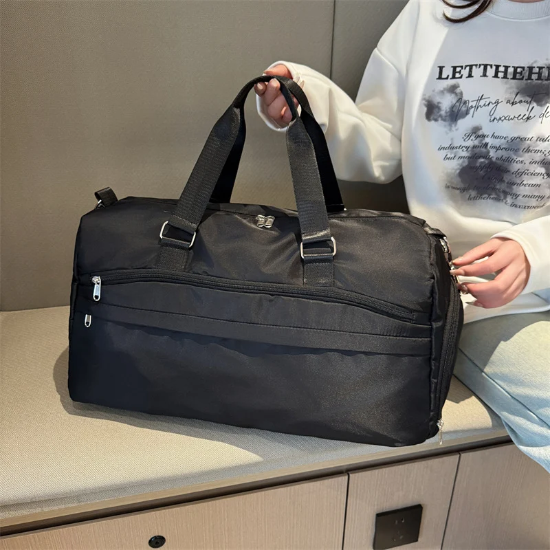 Elegante Reisetasche mit praktischen Organisationsfunktionen Skanto