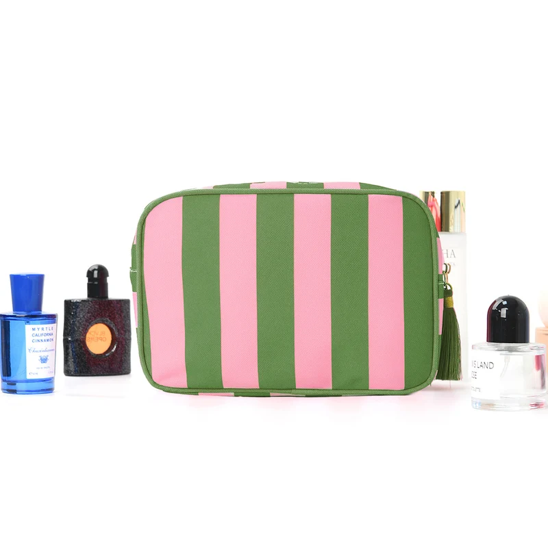 Eleganterer Kosmetik-Organizer mit praktischen Fächern Skanto