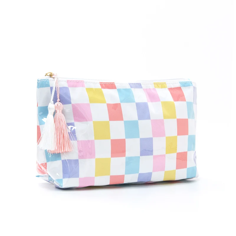 Kosmetiktasche mit farbenfrohem Karomuster Skanto