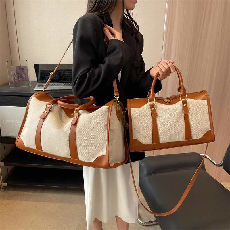 Sportliche Reisetasche mit abnehmbaren Schultergurten Skanto