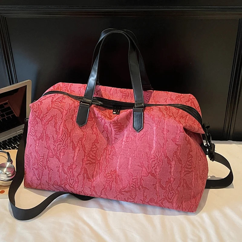 Sportliche Reisetasche mit innovativem Design Skanto