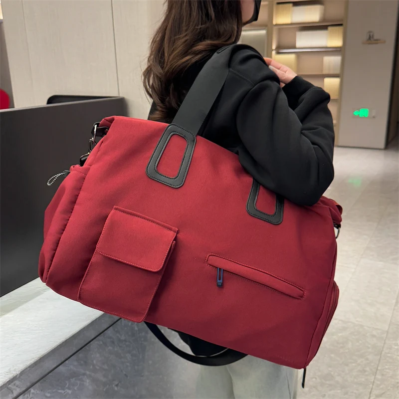 Sportliche Freizeit- und Reisetasche Skanto