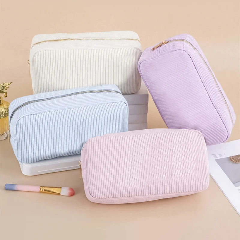 Kosmetik-Organizer mit texturiertem Design Skanto