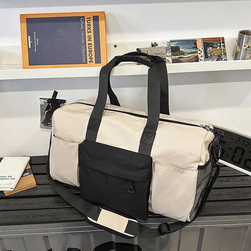 Multifunktionale Sport- und Reisetasche mit Flexibilität Skanto