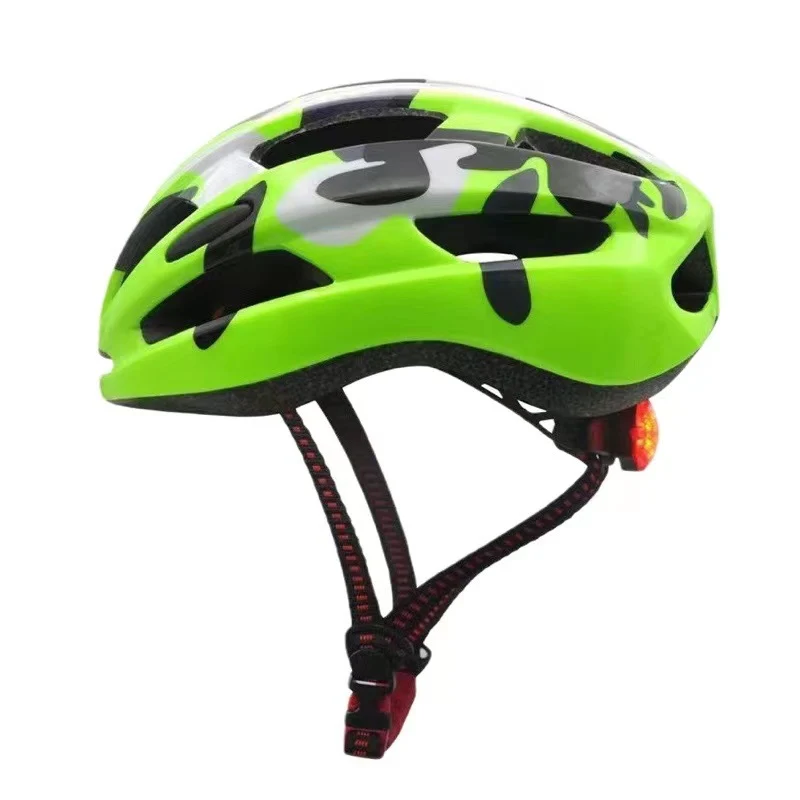 Sichtbarer Fahrradhelm mit LED-Licht Skanto