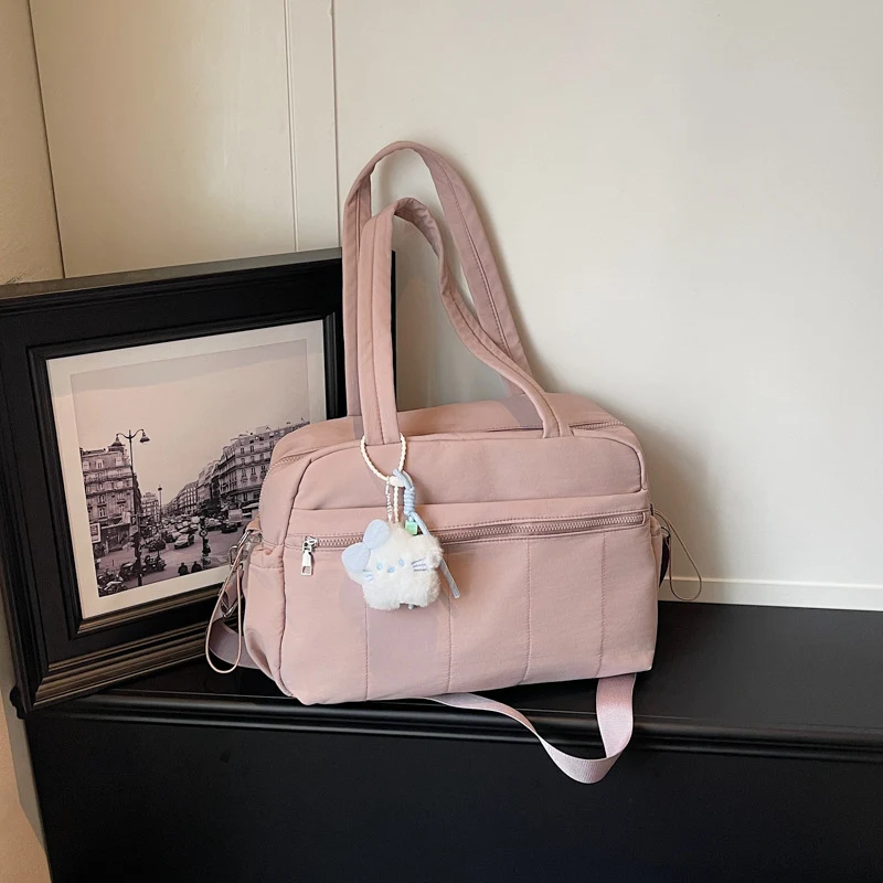 Stilvolle Handtasche Skanto