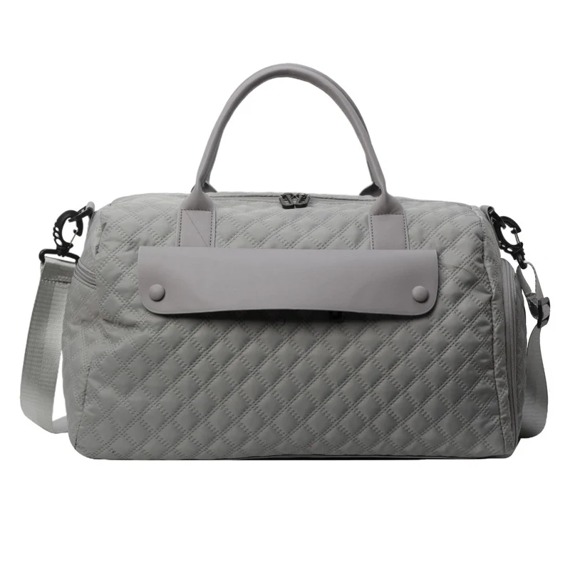 Sportliche Reisetasche mit ergonomischem Tragesystem und wasserabweisendem Material Skanto