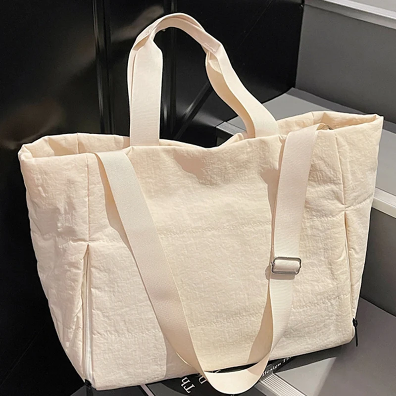 Vielseitige und elegante Tragetasche Skanto
