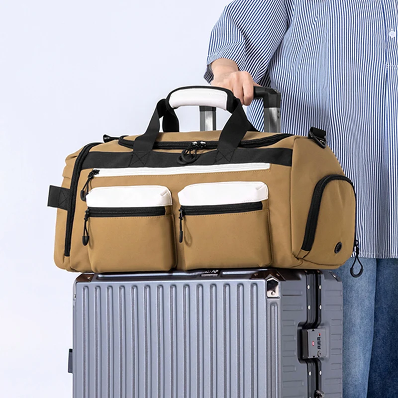 Vielseitige Sport- und Reisetasche mit praktischen Fächern Skanto