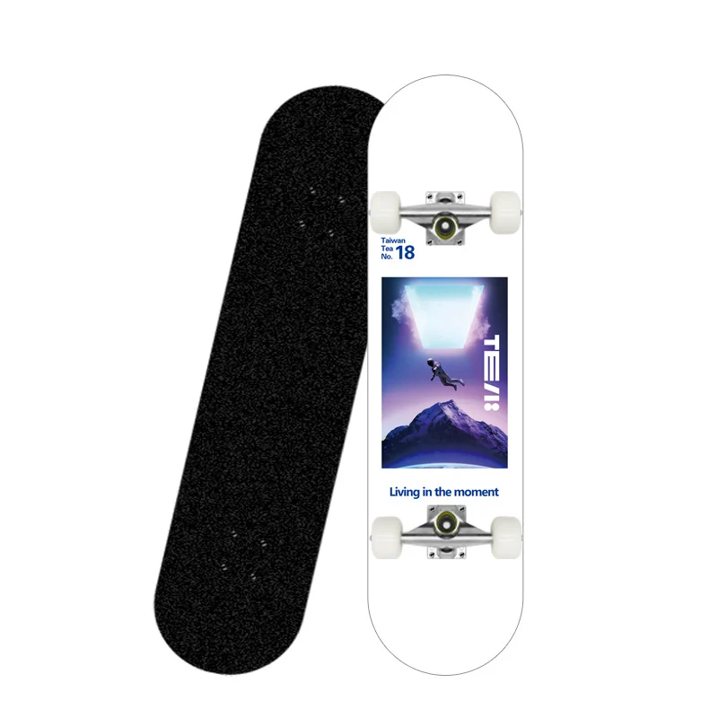 Dekoratives Skateboard-Deck Skanto
