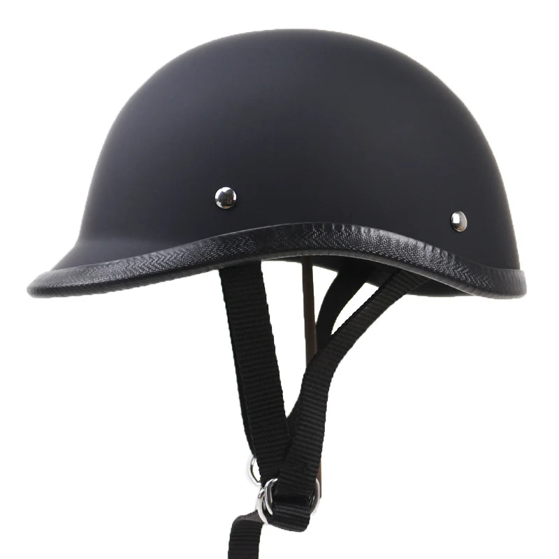 Klassischer minimalistischer Motorradhelm Skanto