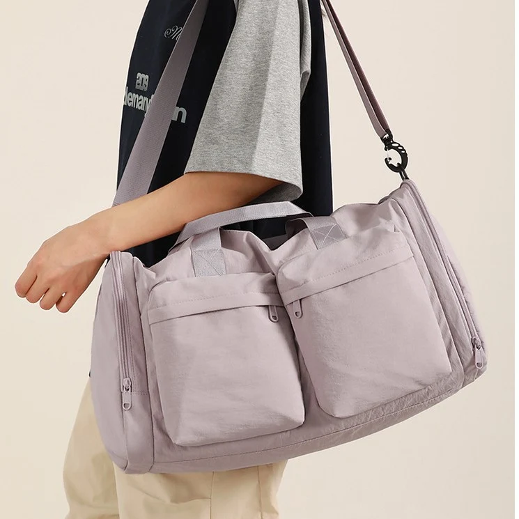 Strapazierfähige Reisetasche mit multifunktionalen Fächern Skanto