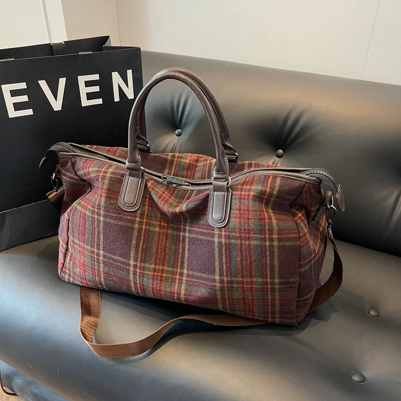 Sportliche Mehrzweck-Reisetasche mit robustem Innenraum und strapazierfähigen Griffen Skanto