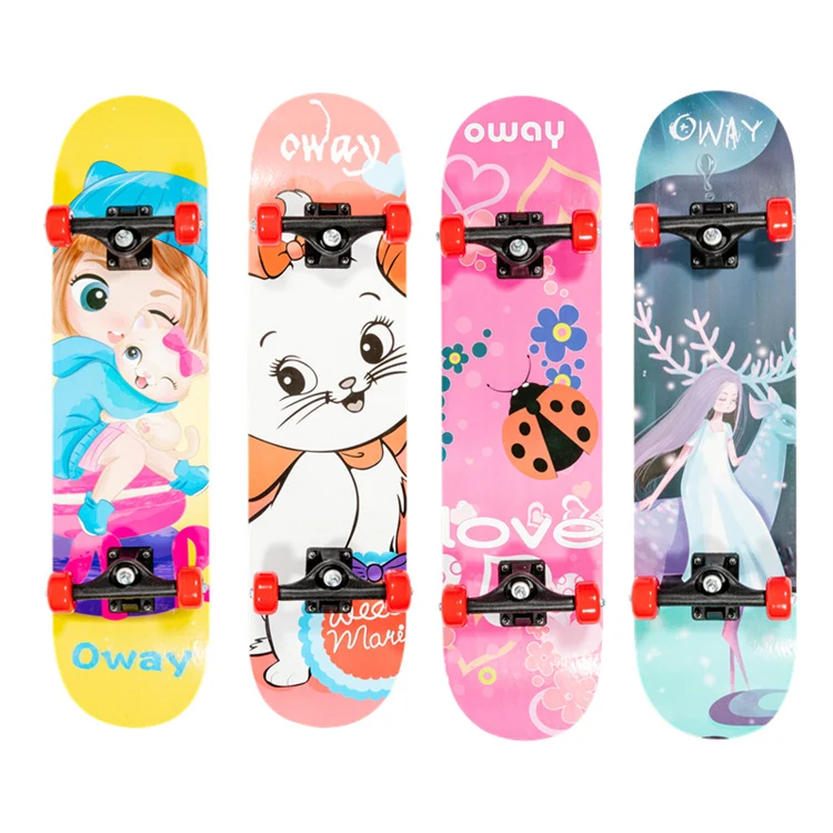 Skateboard mit Drachengrafik Skanto