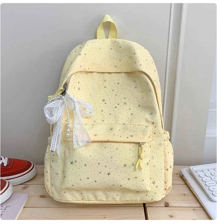 Stylische Freizeit-Schultasche mit Sternenprint Skanto