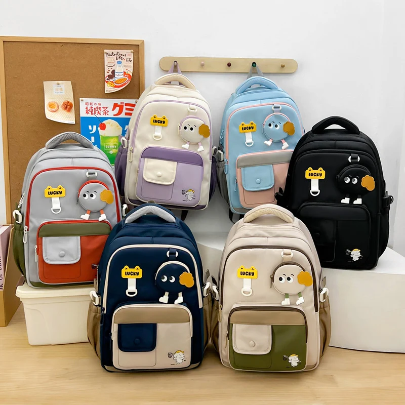 Niedlicher Schulrucksack mit Charakter-Design und mehreren Fächern Skanto