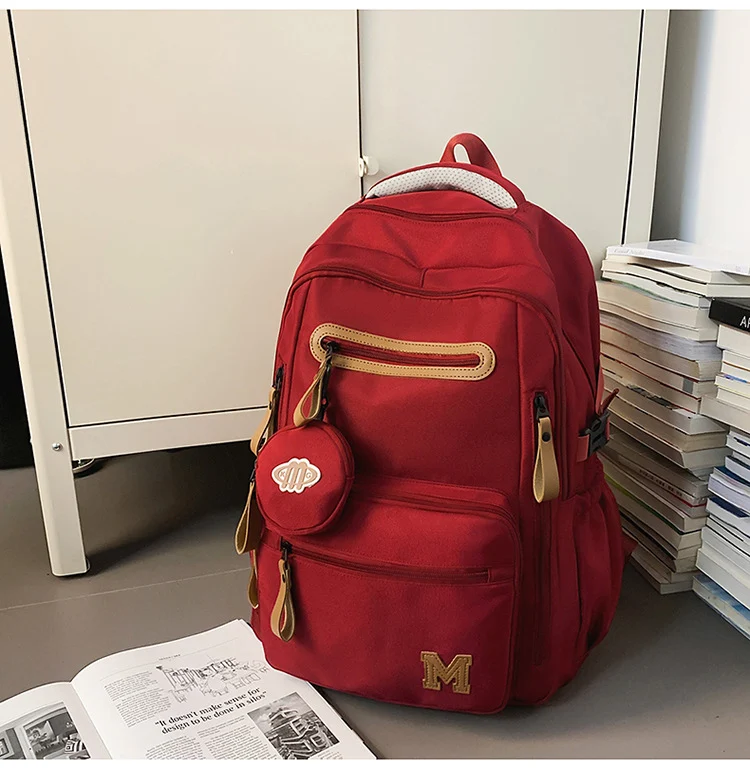 Vielseitiger Schulrucksack mit mehreren Fächern Skanto