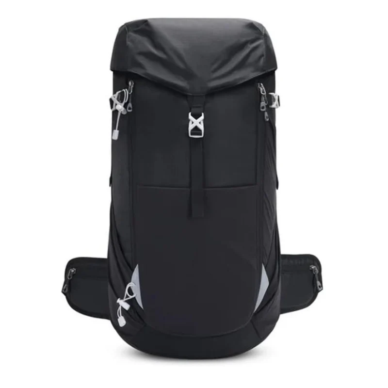 Outdoor-Rucksack mit wasserdichtem Stoff und vielen praktischen Fächern Skanto