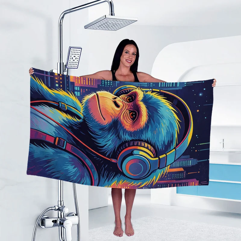 Badetuch mit künstlerischem Gorilla-Print Skanto