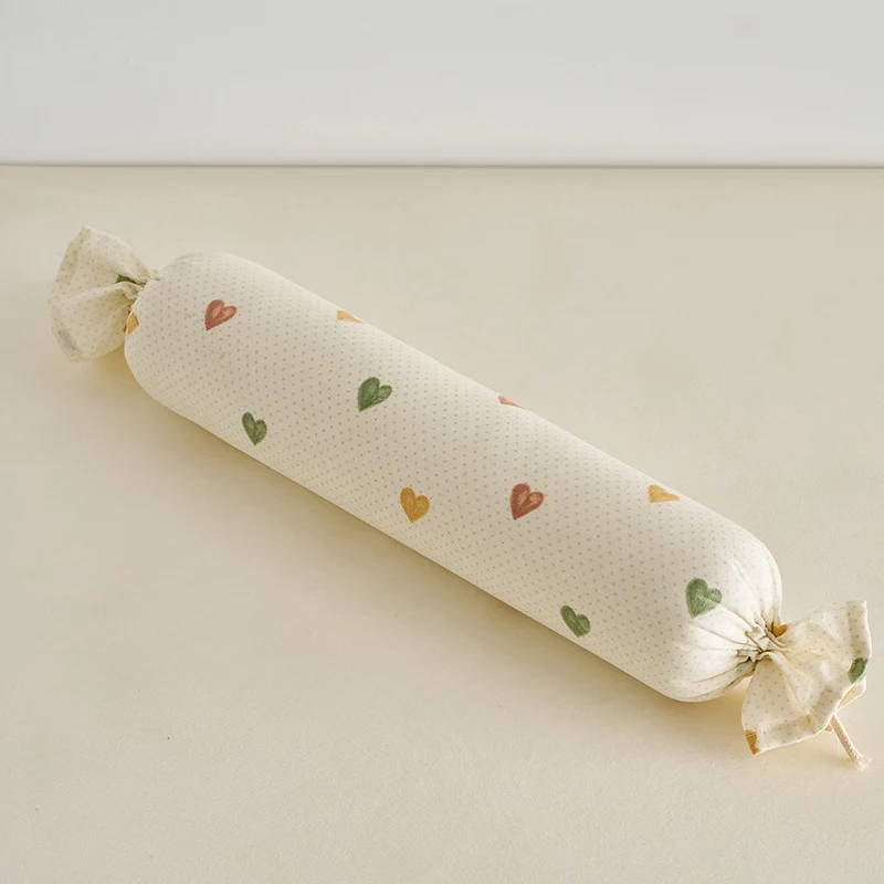 Nackenstütze mit lieblichen Herzdesign Skanto