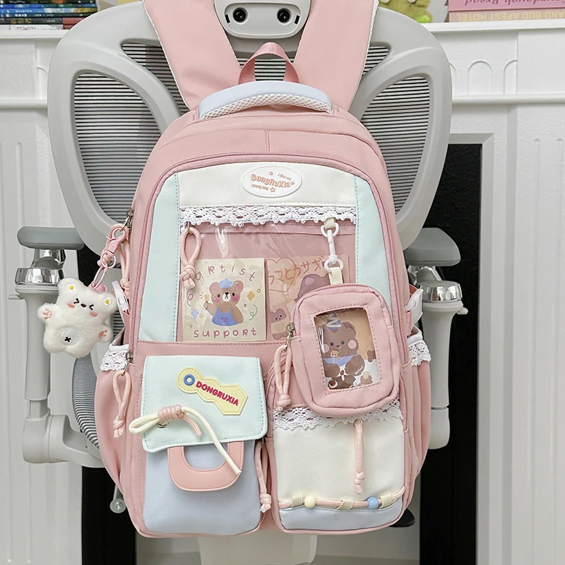 Lustiger Rucksack Skanto mit mehreren Fächern