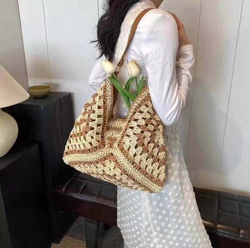 Handtasche mit künstlerischem Makramee-Design und flexiblem Tragekomfort Skanto