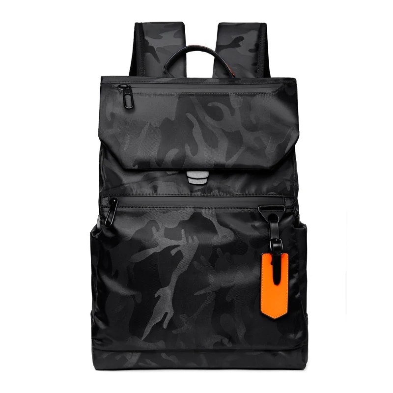 Urbaner Rucksack mit multifunktionalem Tabsystem Skanto