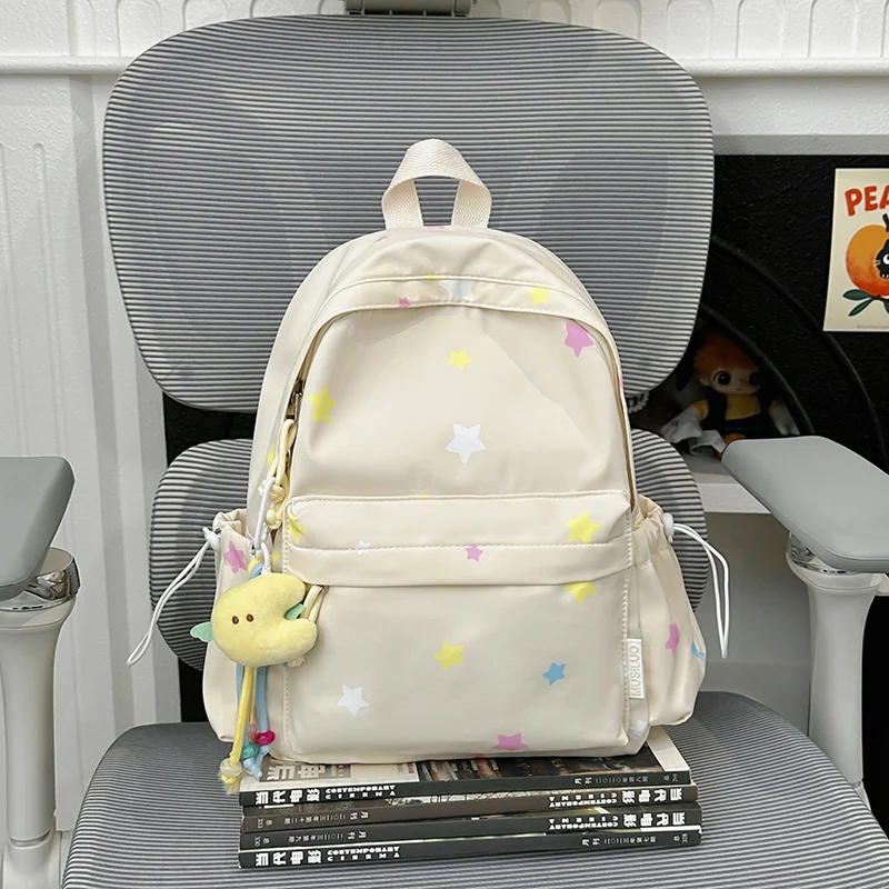 Rucksack Skanto mit lustigem Sternenmuster