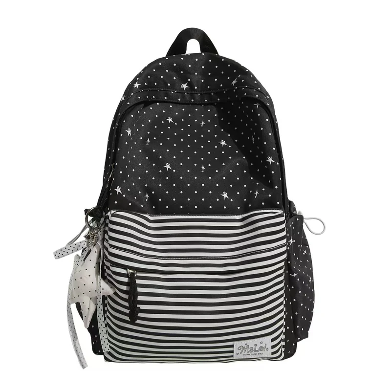 Stilvoller Schulrucksack Skanto mit vielen Taschen