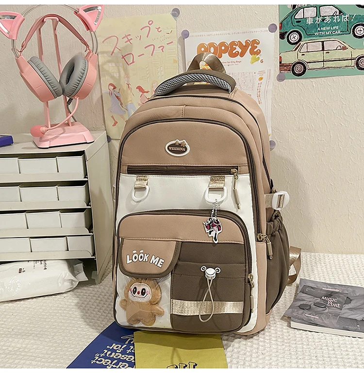 Niedlicher Plüsch-Rucksack mit Charakter Skanto